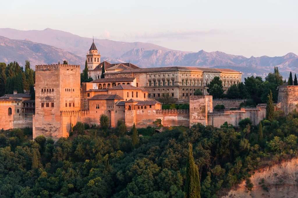 La Alhambra de Granada, ciudad Patrimonio de la Humanidad.
